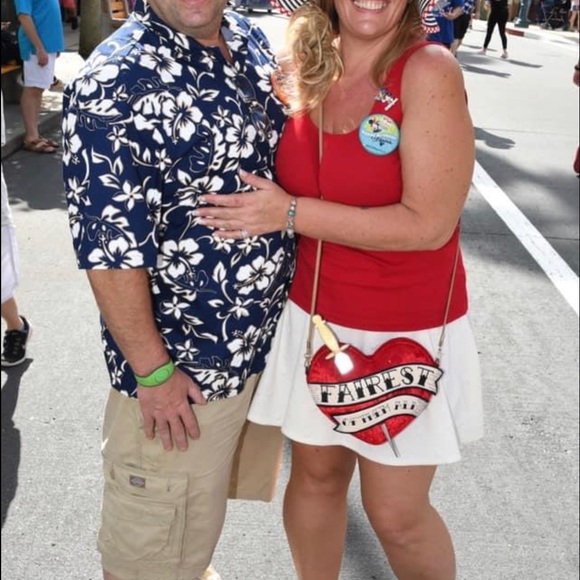 Adorable Disney skirt (off white light cream color) - Picture 4 of 4